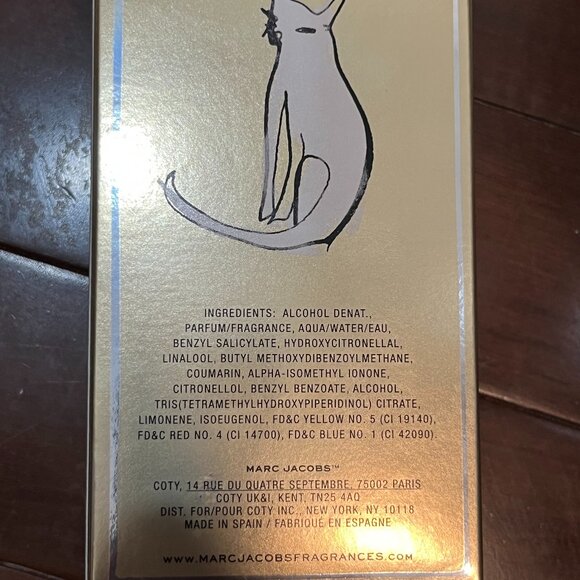 Marc Jacobs Perfect Intense Eau De Parfum Spray 1.6 oz - Picture 4 of 6